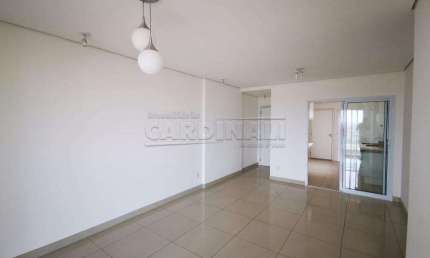 Apartamento com 3 quartos para alugar na Rua Carlos Gomes, 15° Andar, 660, Centro, Araraquara
