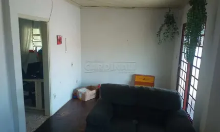 Casa com 2 quartos à venda na Rua Josué Marques Martins, 3859, Vila Rancho Velho, São Carlos