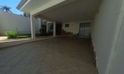 Imóvel com excelente localização em São Carlos - SP