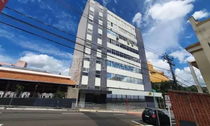 Sala Comercial no Núcleo Residencial Silvio Vilari próxima a Catedral em São Carlos.