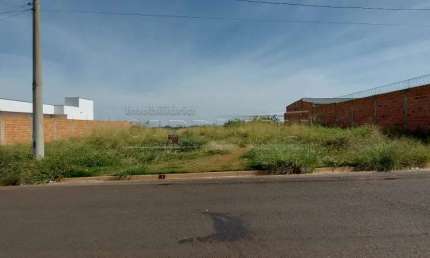 Terreno à venda na Avenida Yolanda Accacio Campani, Quadra B Lote 03, 647, Residencial Vista do Horto, Araraquara