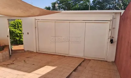 Casa com 3 quartos à venda na Rua Luiz Piquera Lozano, 286, Vila DER, Araraquara