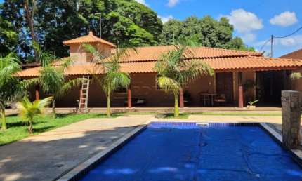 Chácara de 4 Quartos com Piscina para Alugar em Ibaté por R$4.000,00 aluguel e R$