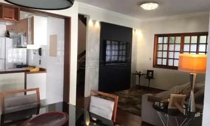 Casa em condomínio fechado com 3 quartos à venda na Rua Noêmia Sampaio de Souza, 55, Parque Paraíso, São Carlos