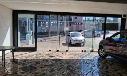 Ponto comercial para alugar na Avenida Padre Francisco Sales Colturato, Ao Lado Da Yamaha, 1493, Centro, Araraquara