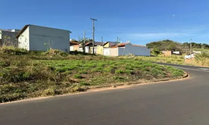 Terreno à venda na Rua Antonio Botado, s/n, Bosque do Tamanduá, Descalvado