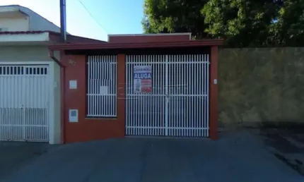 Casa com 3 quartos para alugar na Rua Antônio Rogano, 250, Vila Jacobucci, São Carlos