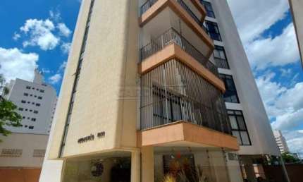 Apartamento de 240 m² com 4 Quartos, sendo 2 suítes à Venda no coração do Cambuí.