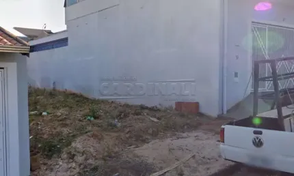 Vende se excelente terreno no jardim medeiros com 138m²