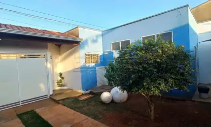 Casa com 3 quartos à venda na Rua Maria Domingas Credidio Vitta, 289, Parque Residencial Vale do Sol, Araraquara