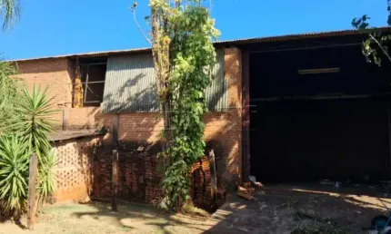 Ponto comercial para alugar na Rua Porfírio Marques De Andrade, Galpão, 1367, Vila Sedenho, Araraquara