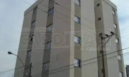 Apartamento com 1 dormitório no Centro próximo a Escola Prof. Sebastião de Oliveira Rocha em São Carlos