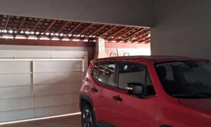 Casa com 3 quartos à venda na Avenida Professor José Clozel, Casa, 799, Jardim Morumbi, Araraquara