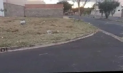 Terreno à venda na Avenida Rubens Alves Da Silva, Quadra 11 Lote 1, Jardim Boa Vista, Araraquara