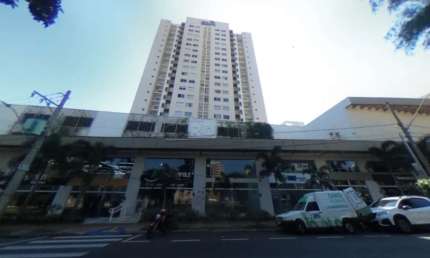 Comercial Sala / Salão com Condomínio em São Carlos
