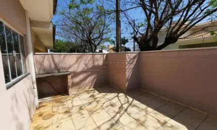 Casa em condomínio fechado com 3 quartos para alugar na Avenida Francisco Falvo, 248, Bosque de São Carlos, São Carlos