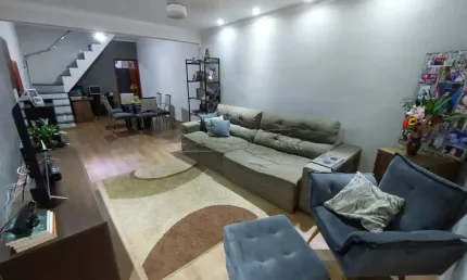 Casa com 3 quartos à venda na Avenida Olívia Crocce, Sobrado, 148, Jardim Aclimação, Araraquara