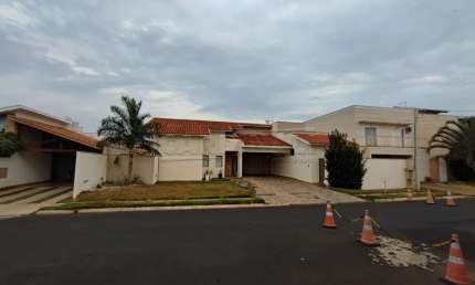 Casa em condomínio fechado com 3 quartos à venda na Avenida João Luiz Gentil Fernandes, Quadra K - Lote 06, 144, Jardim dos Flamboyants, Araraquara