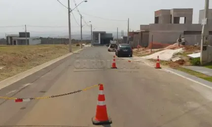 Terreno em condomínio fechado à venda na Avenida Agenor Galdino Do Prado, 300, Jardim Jóckei Club A, São Carlos