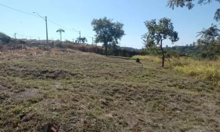 Terreno à venda na Rua Carlos Gentil, Q 23 lote , Parque Igaçaba, Araraquara por R$ 190.000