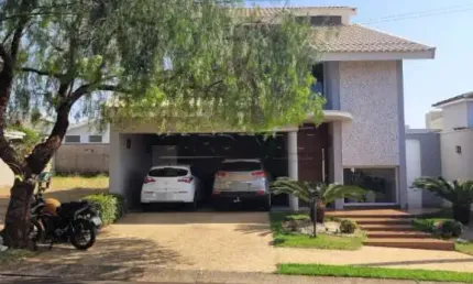 Oportunidade imperdível de adquirir um sobrado belíssimo em um condomínio clube, o Village Damha 1