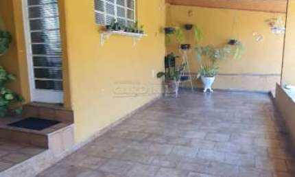 Casa com 3 quartos à venda na Rua Doutor Bernardino de Campos, 543, Vila Prado, São Carlos