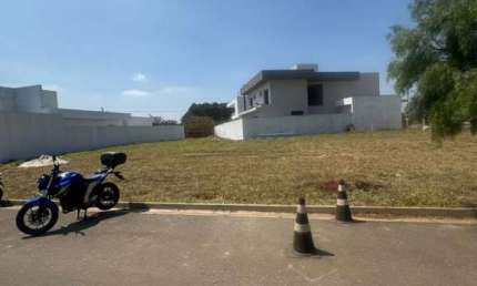 Terreno em condomínio fechado à venda na Avenida Miguel Damha, Em Frente Ao Damha Iii, 1601, Condomínio Village Damha IV, São Carlos