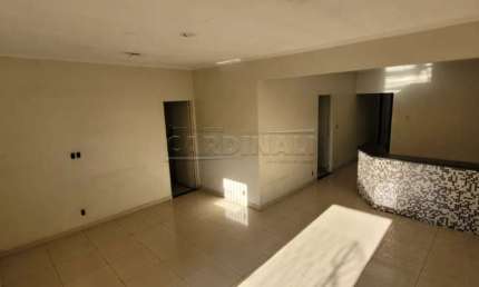 Casa com 4 quartos para alugar na Rua Paulino Botelho de Abreu Sampaio, 945, Vila Pureza, São Carlos