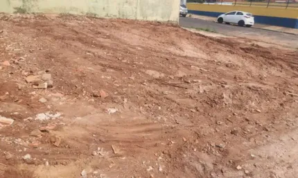 Terreno à venda na Rua Juca Sabino, 1667, Jardim Beatriz, São Carlos