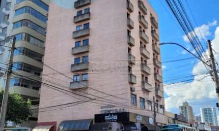 Sala comercial localizada no coração de Araraquara.