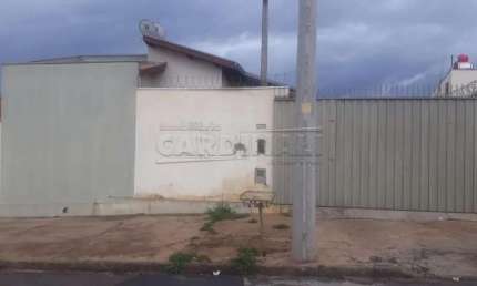 Casa com 2 quartos à venda na Avenida Tetracampeonato, 225, Cidade Aracy, São Carlos