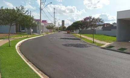Terreno em condomínio fechado à venda na Avenida Francisco Falvo, 911, Água Vermelha, São Carlos