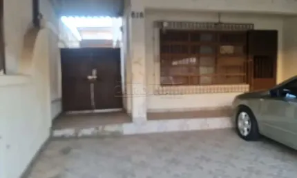 Imovel muito bem localizado na rua principal bem próximo da portaria