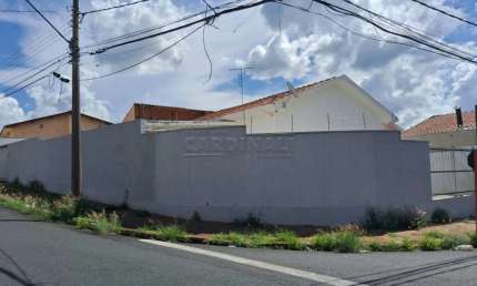 Casa com 2 quartos à venda na Avenida Nassif Damus, Casa, 226, Jardim Nova Época, Araraquara