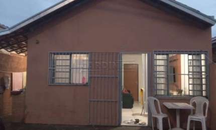 Casa com 2 quartos à venda na Rua José Seschi, 39, Conjunto Habitacional Planalto Verde, São Carlos