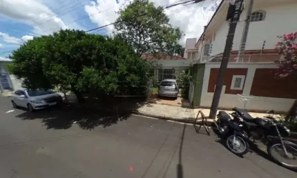 Imóvel Muito Bem Localizada em uma região Mista próximo da Santa Casa.