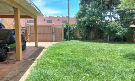 Casa com 3 quartos à venda na Rua Argentina, 391, Jardim São João Batista, São Carlos