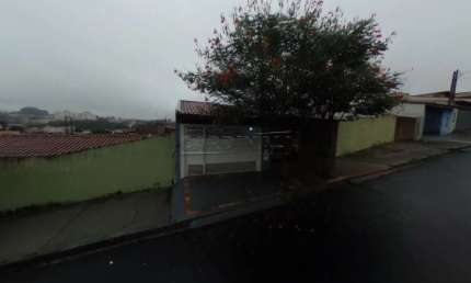 Imóvel Muito bem Localizado no Azulville, Colado com outros novos bairros Região que só cresce.