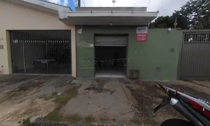 Salão comercial disponível para locação no bairro Parque Santa Felicia Jardim, em São Carlos/SP.
