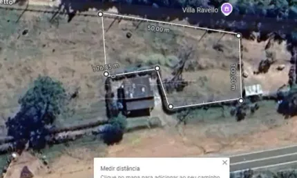 Terreno bem amplo e boa localização para fins comerciais