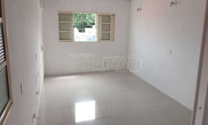 Sala comercial para alugar na Rua Capitão Adão Pereira Da Silva Cabral, Esquina, 730, Centro, São Carlos