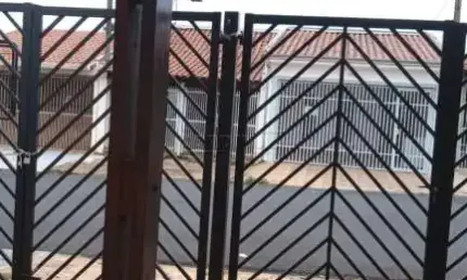 Casa com 2 quartos à venda na Rua José Palone, 148, Jardim Bandeirantes, São Carlos