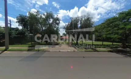 Chácara Localizada no Bairro Jardim Tangara com fácil acesso a Rodovia e também a Outros Bairros.