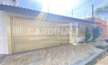 Casa com 3 quartos à venda na Rua Nestor de Campos, 478, Planalto Paraíso, São Carlos