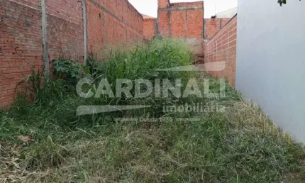 Terreno Pronto para ser Construído no Bairro Cidade Aracy.