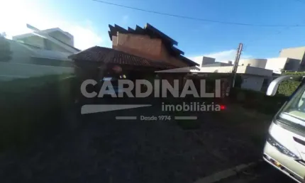 Imóvel Localizado dentro do Condomínio Montreal, Casa térrea.