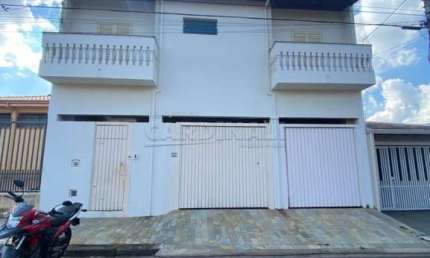 casa de 4 dormitórios na Vila Boa Vista em São Carlos.