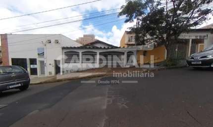 Casa com 3 quartos para alugar na Rua Riachuelo, 659, Centro, São Carlos