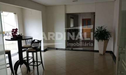 Apartamento com 1 quarto para alugar na Avenida Sete De Setembro, 11° Andar, 319, Centro, Araraquara