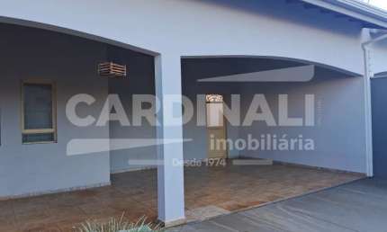 Casa com ótima localização, a 5 minutos do centro da cidade!